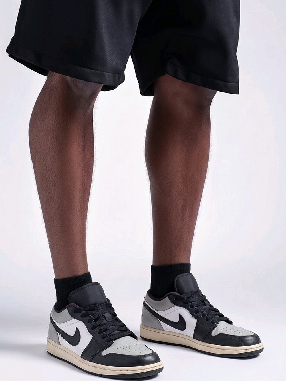 Nike Air Jordan 1 Low Light Smoke Grey Black White 553558-052 Mens 8.5 Womens 10